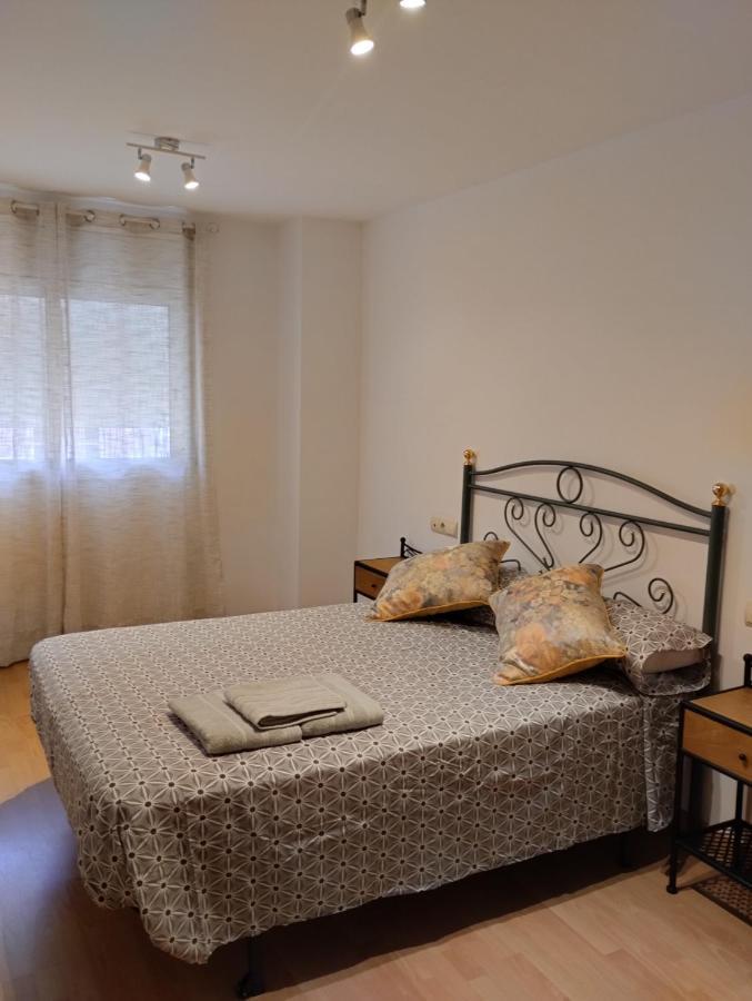 Apartamentos Canana De Vega Flix Kültér fotó